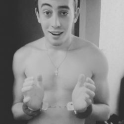 Молодой человек из Москвы ищет девушку, нуждающуюся в ласке и сексе Молодой человек из Москвы ищет девушку, нуждающуюся в ласке и сексе