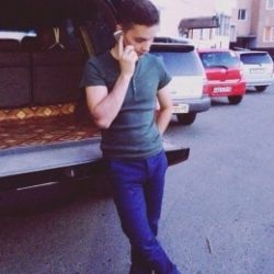 Парень, пошалю с прекрасной девушкой в скайпе или в реальности Парень, пошалю с прекрасной девушкой в скайпе или в реальности