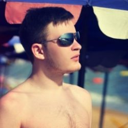 Парень из Москвы. Ищу девушку для реальных встреч Парень из Москвы. Ищу девушку для реальных встреч