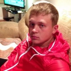 Парню из Москвы хотелось бы познакомиться с девушкой для встреч без обязательств Парню из Москвы хотелось бы познакомиться с девушкой для встреч без обязательств