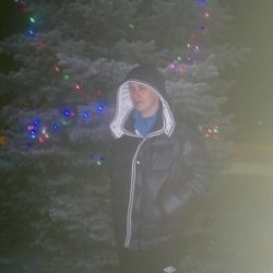 Симпатичный и обаятельный парень познакомится с девушкой. Владимир Симпатичный и обаятельный парень познакомится с девушкой. Владимир