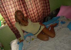 Девушка, ищу парня или мужчину из Москвы, хочу страсти и хорошего секса Девушка, ищу парня или мужчину из Москвы, хочу страсти и хорошего секса