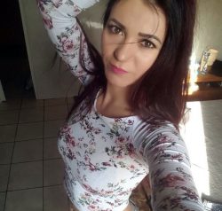 Девушка, ищу настоящего мужчину в Владимире для секса Девушка, ищу настоящего мужчину в Владимире для секса