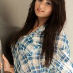 Девушка ищет пару для секса втроём или мужчину, Владимир