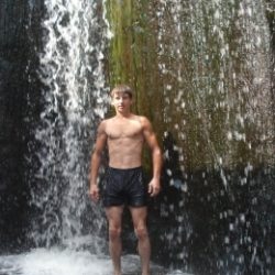 Молодой парень, чистоплотный, высокий. Ищу женщину Владимир Молодой парень, чистоплотный, высокий. Ищу женщину Владимир