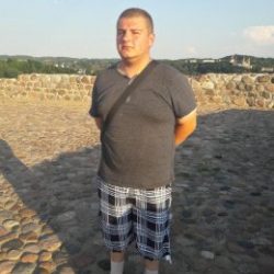 Симпатичный парень ищет девушку в Владимире для интима Симпатичный парень ищет девушку в Владимире для интима